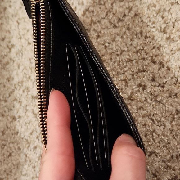 Chanel thin wallet - Picture 6 of 8